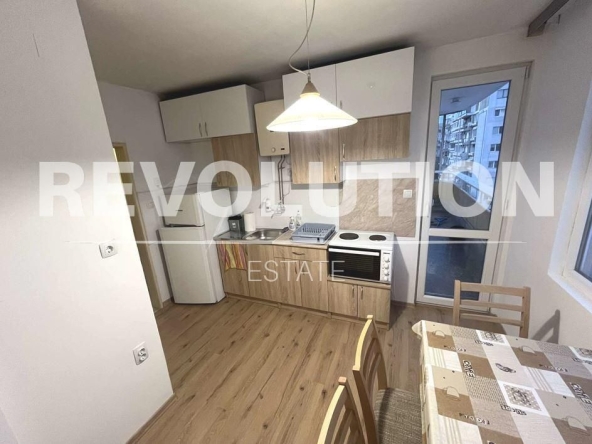 Дава се под наем Многостаен апартамент в Варна, Нептун - 120 кв.м за 700 € - Снимка #1