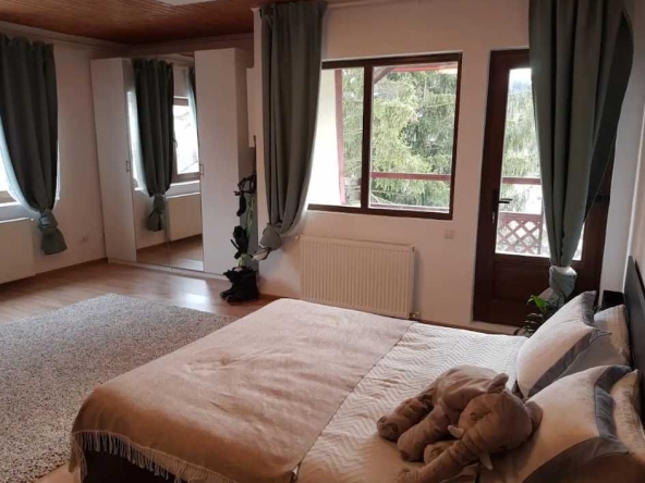 Дава се под наем Двустаен апартамент в Пловдив, Южен - 60 кв.м за 255 € - Снимка #1