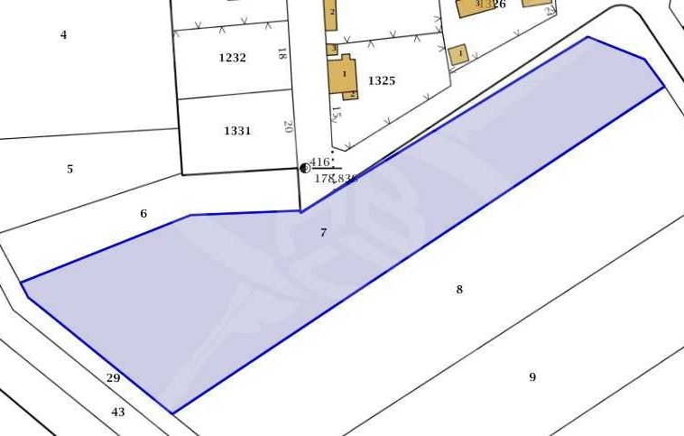 Земеделски имот в с. Труд, Област Пловдив -  кв.м за 17000 €/дка - Снимка #1