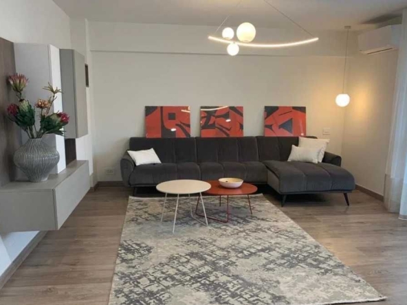 Дава се под наем Двустаен апартамент в Пловдив, Каменица 1 - 60 кв.м за 275.4 € - Снимка #1