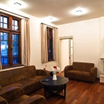 Дава се под наем Тристаен апартамент в Пловдив, Каменица 1 - 58 кв.м за 306 € - Снимка #1