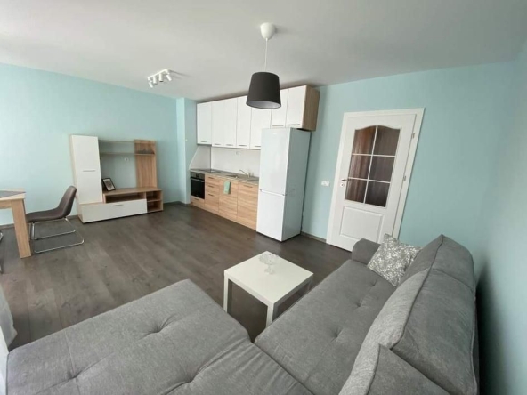 Дава се под наем Двустаен апартамент в София, Бъкстон - 65 кв.м за 649 € - Снимка #1