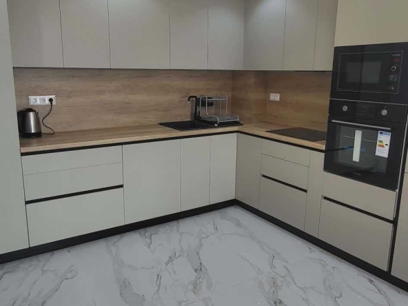 Дава се под наем Двустаен апартамент в София, Хиподрума - 60 кв.м за 598.23 € - Снимка #1