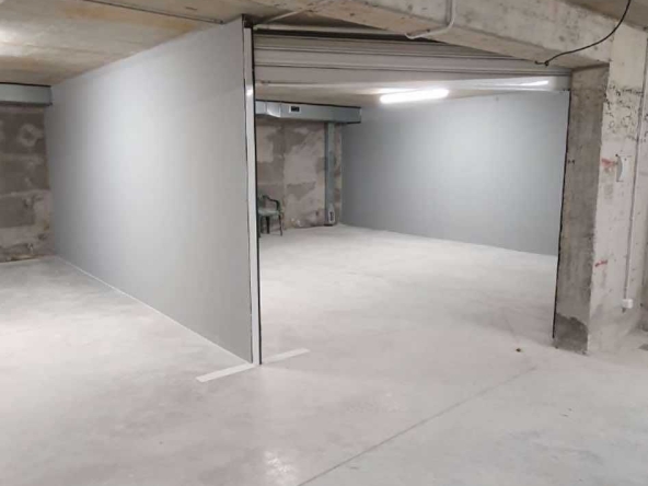 Дава се под наем Гараж / Паркомясто в София, 7-ми 11-ти километър - 16 кв.м за 127.5 € - Снимка #1