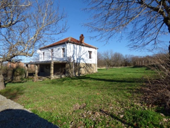 Къща в с. Болярци, Област Пловдив - 224 кв.м за 304 €/кв.м - Снимка #1