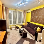 Дава се под наем Двустаен апартамент в Пловдив, Център - 62 кв.м за 382.5 € - Снимка #1