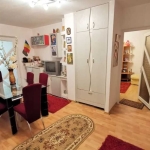 Дава се под наем Двустаен апартамент в Пловдив, Христо Смирненски - 60 кв.м за 214.2 € - Снимка #1