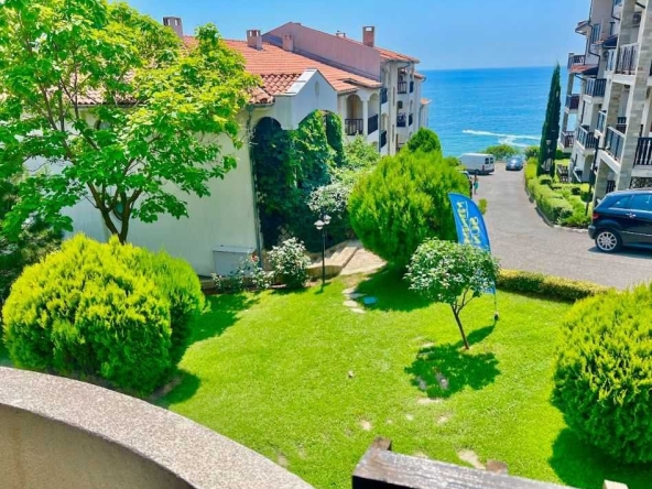 Двустаен апартамент в Свети Влас - 77 кв.м за 828 €/кв.м - Снимка #1