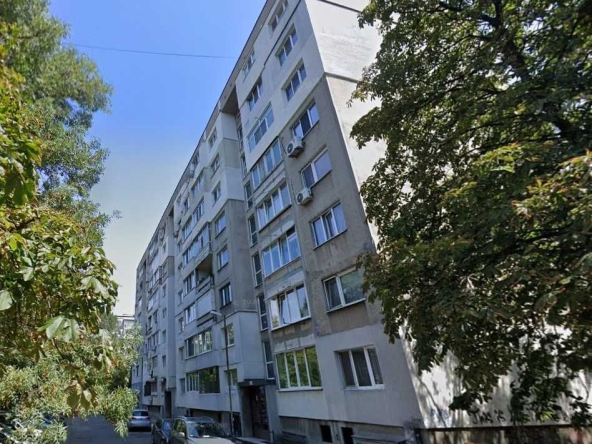 Тристаен апартамент в София, Света Троица - 88 кв.м за 2353 €/кв.м - Снимка #1