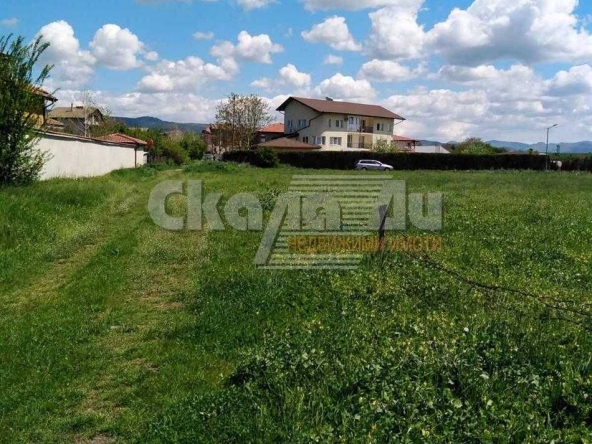 Парцел в Костинброд - 25858 кв.м за 10 €/кв.м - Снимка #1