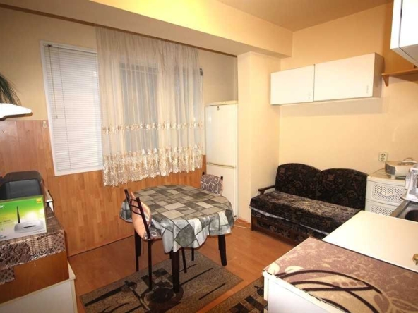 Дава се под наем Едностаен апартамент в Габрово, Беленци - 40 кв.м за 179.52 € - Снимка #1