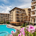 Тристаен апартамент в к.к. Слънчев бряг - 96 кв.м за 936 €/кв.м - Снимка #1