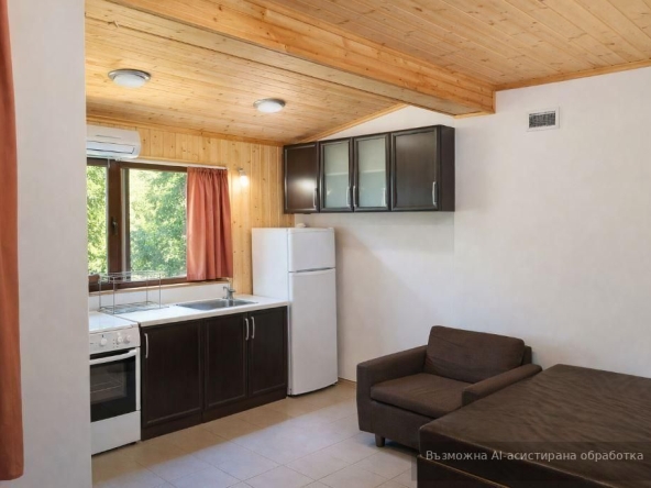 Дава се под наем Едностаен апартамент в Варна, Център - 25 кв.м за 323.85 € - Снимка #1
