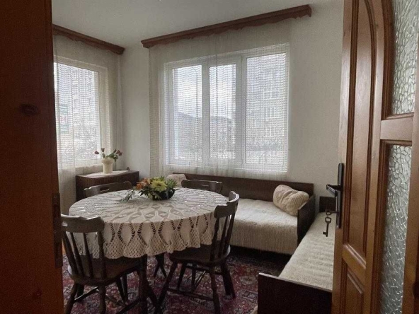 Етаж от къща в Габрово, Център - 73 кв.м за 1425 €/кв.м - Снимка #1