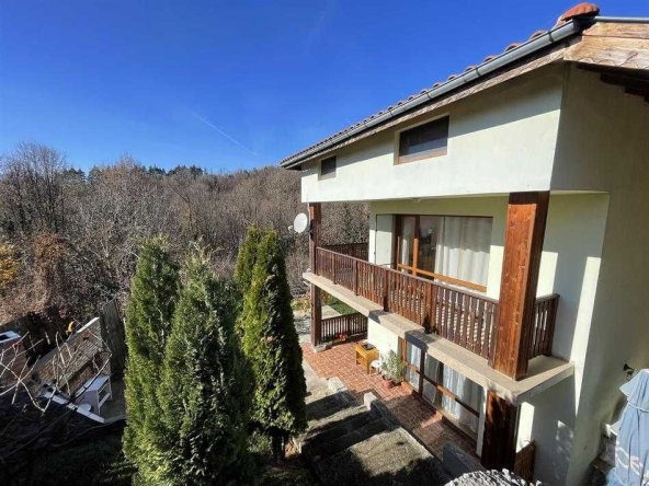 Къща в Трявна - 285 кв.м за 439 €/кв.м - Снимка #1