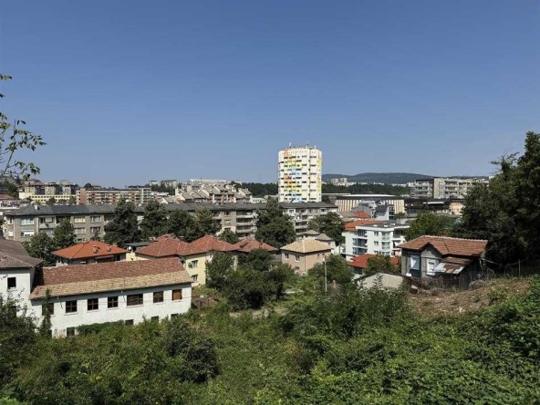 Парцел в Габрово, Център - 1200 кв.м за 50 €/кв.м - Снимка #1