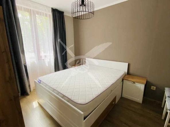 Тристаен апартамент в Пловдив, Център - 90 кв.м за 3650 €/кв.м - Снимка #1