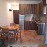 Дава се под наем Тристаен апартамент в София, Оборище - 76 кв.м за 714 € - Снимка #1