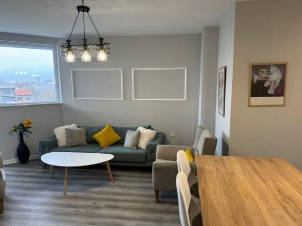 Дава се под наем Двустаен апартамент в Пловдив, Тракия - 64 кв.м за 450 € - Снимка #1