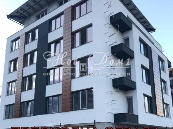 Четиристаен апартамент в София, Малинова долина - 220 кв.м за 1339 €/кв.м - Снимка #1
