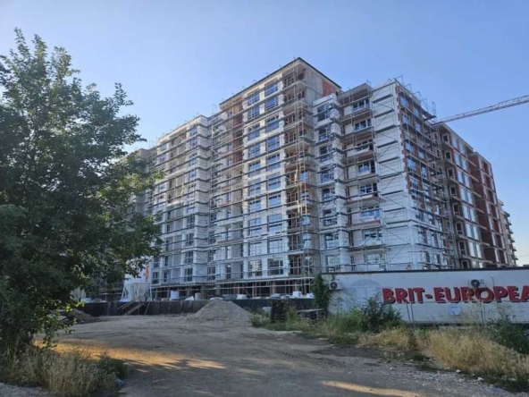 Двустаен апартамент в Пловдив, Южен - 73 кв.м за 1124 €/кв.м - Снимка #1