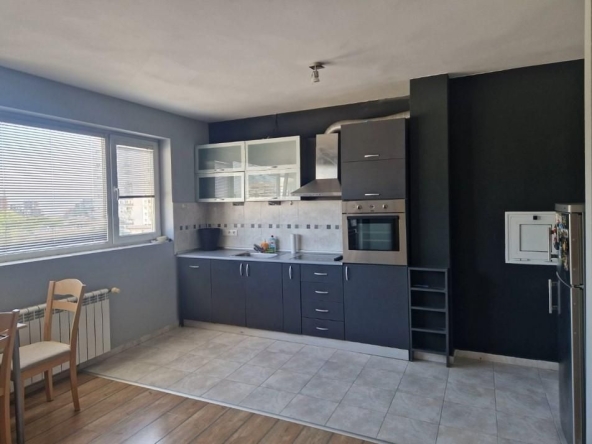 Дава се под наем Двустаен апартамент в София, Младост 2 - 82 кв.м за 649 € - Снимка #1