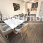 Дава се под наем Двустаен апартамент в к.к. Св.Св. Константин и Елена - 75 кв.м за 800 € - Снимка #1