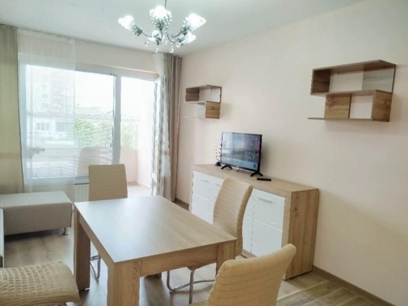 Дава се под наем Тристаен апартамент в София, Толстой - 65 кв.м за 500 € - Снимка #1