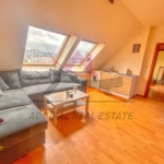 Дава се под наем Двустаен апартамент в Варна, Колхозен пазар - 45 кв.м за 381.99 € - Снимка #1