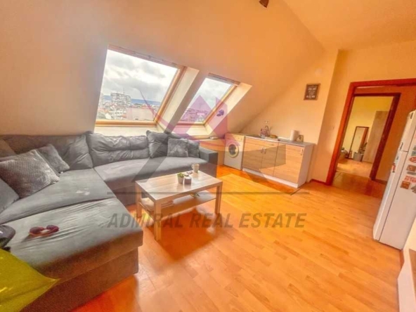 Дава се под наем Двустаен апартамент в Варна, Колхозен пазар - 45 кв.м за 381.99 € - Снимка #1