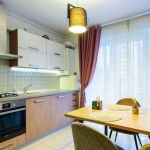 Дава се под наем Четиристаен апартамент в Пловдив, Каменица 2 - 120 кв.м за 377.4 € - Снимка #1