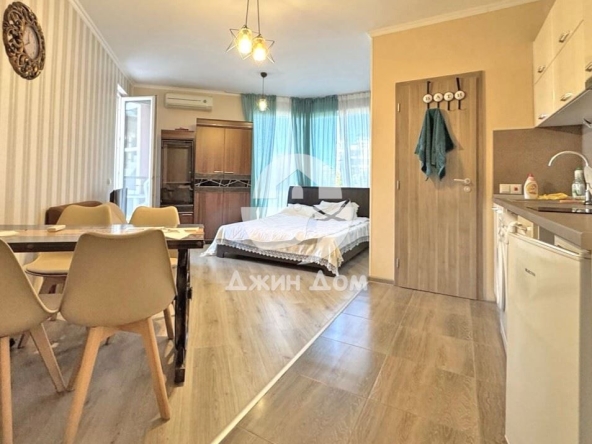 Едностаен апартамент в к.к. Слънчев бряг - 39 кв.м за 857 €/кв.м - Снимка #1