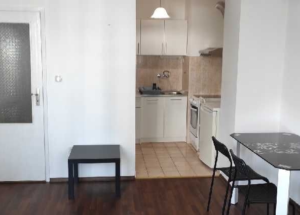 Дава се под наем Двустаен апартамент в София, Зона Б-18 - 60 кв.м за 500 € - Снимка #1