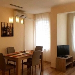 Дава се под наем Тристаен апартамент в Бургас, Изгрев - 80 кв.м за 165.75 € - Снимка #1