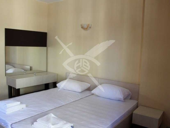Хотел в Приморско - 2200 кв.м за 569 €/кв.м - Снимка #1