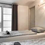 Дава се под наем Двустаен апартамент в Пловдив, Гагарин - 68 кв.м за 306 € - Снимка #1