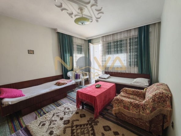 Четиристаен апартамент в Варна, Чайка - 125 кв.м за 935 €/кв.м - Снимка #1