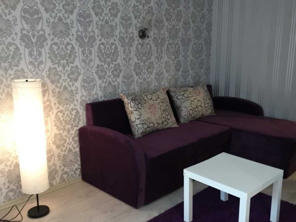 Дава се под наем Двустаен апартамент в Пловдив, Център - 46 кв.м за 153 € - Снимка #1