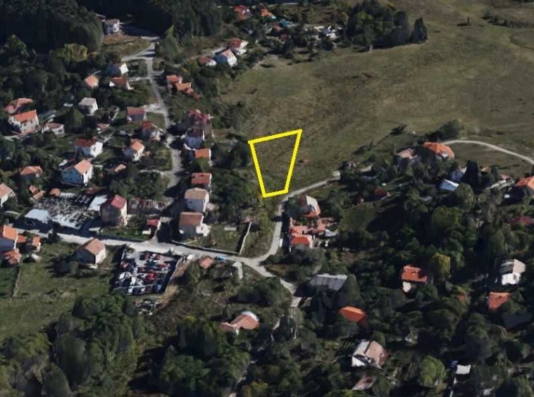 Парцел в София, Слатина - 4098 кв.м за 64 €/кв.м - Снимка #1