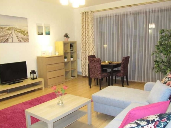 Дава се под наем Тристаен апартамент в Пловдив, Център - 90 кв.м за 331.5 € - Снимка #1