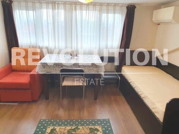 Дава се под наем Едностаен апартамент в Варна, Чаталджа - 24 кв.м за 250 € - Снимка #1