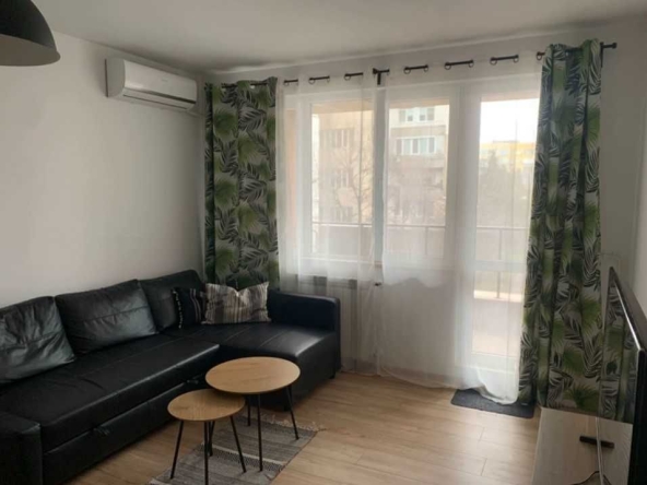 Дава се под наем Двустаен апартамент в София, Дружба 1 - 58 кв.м за 597.21 € - Снимка #1