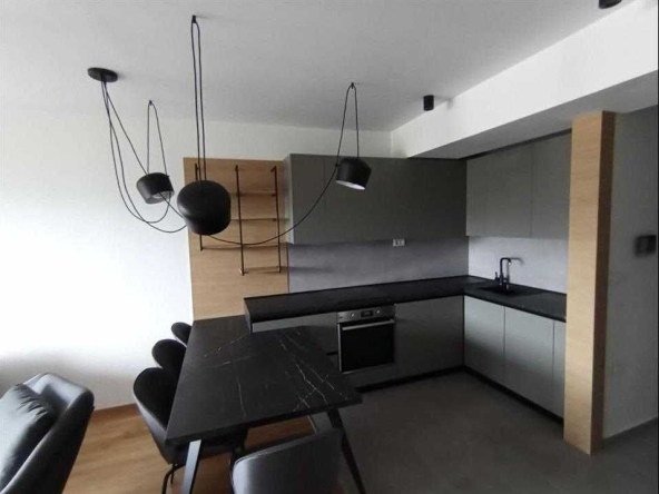 Дава се под наем Двустаен апартамент в Бургас, Братя Миладинови - 59 кв.м за 198.9 € - Снимка #1