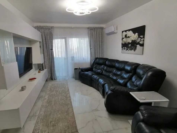 Дава се под наем Двустаен апартамент в Бургас, Крайморие - 70 кв.м за 229.5 € - Снимка #1