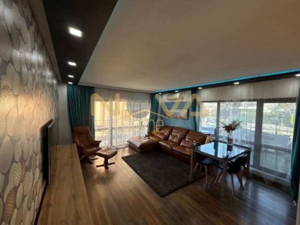 Тристаен апартамент в Варна, м-т Пчелина - 105 кв.м за 996 €/кв.м - Снимка #1