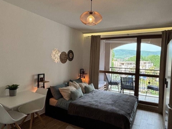 Едностаен апартамент в к.к. Слънчев бряг - 38 кв.м за 1764 €/кв.м - Снимка #1