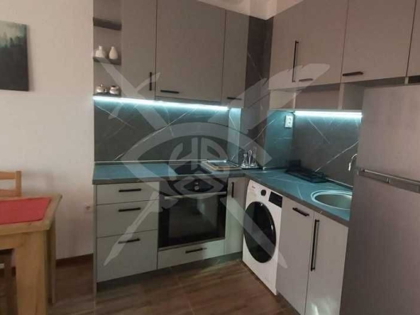 Дава се под наем Двустаен апартамент в Варна, Гранд Мол Варна - 45 кв.м за 423.81 € - Снимка #1