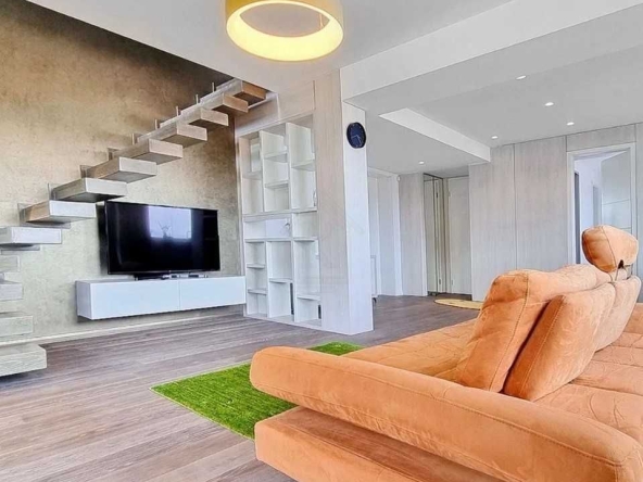 Дава се под наем Двустаен апартамент в Пловдив, Кършияка - 65 кв.м за 331.5 € - Снимка #1