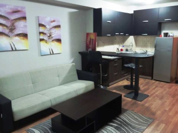 Тристаен апартамент в Бургас, Меден рудник - зона А - 84 кв.м за 985 €/кв.м - Снимка #1