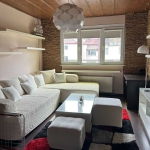 Дава се под наем Тристаен апартамент в София, Център - 90 кв.м за 599.25 € - Снимка #1